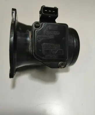 Audi A3 S3 8L Mass air flow meter 058133471