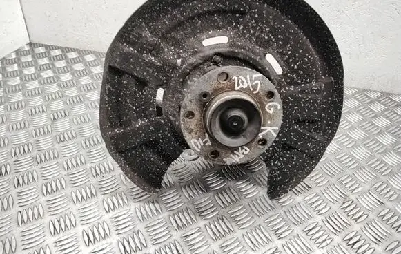 BMW 5 F10 F11 Rear wheel hub