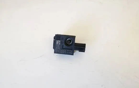 Opel Astra K Airbag deployment crash/impact sensor 13504470