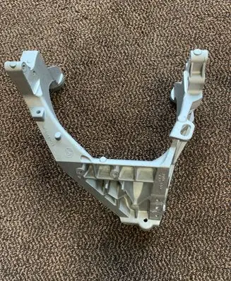BMW 5 F10 F11 Steering rack mounting bracket 6140829