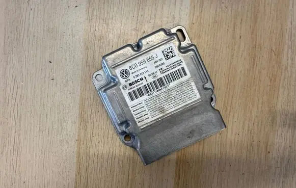Airbag control unit/module