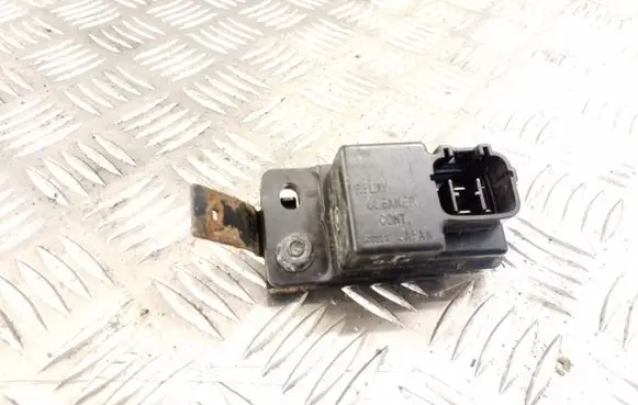 Mazda CX-7 Window washer relay 3301061091