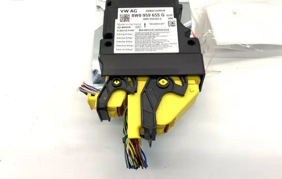 Audi A4 S4 B9 8W Airbag deployment crash/impact sensor 8W0959655G