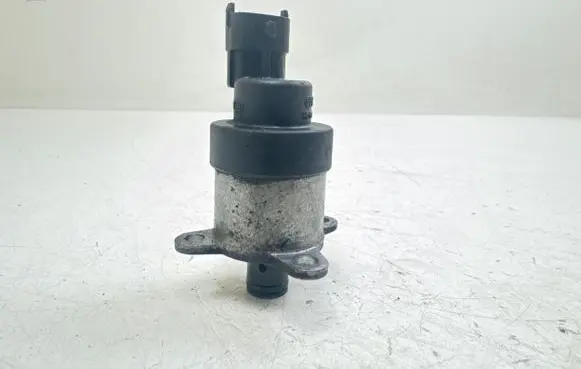 Ford Focus Fuel pressure regulator 0928400575