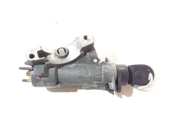 Volkswagen Golf IV Ignition lock 4B0905851