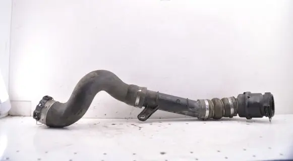 Intercooler hose/pipe