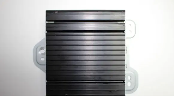 Mercedes-Benz R W251 Sound amplifier A2049820020