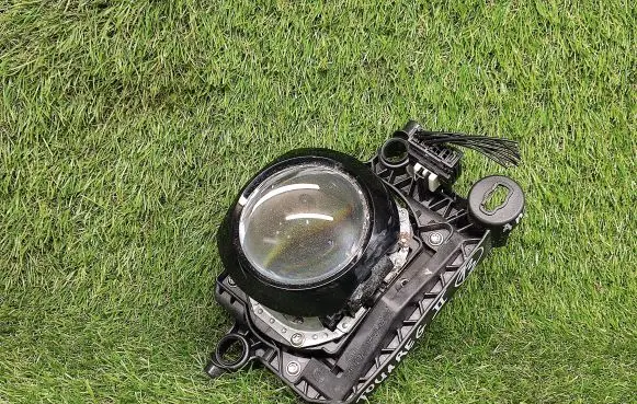 Volkswagen Touareg II Headlight part 17455802 17479706 16254410