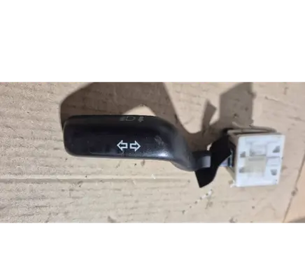 Saab 900 Indicator stalk 4409314