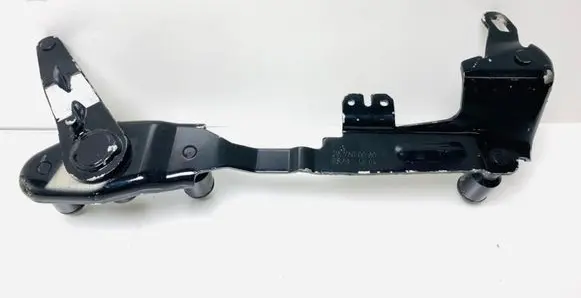 Front wiper linkage