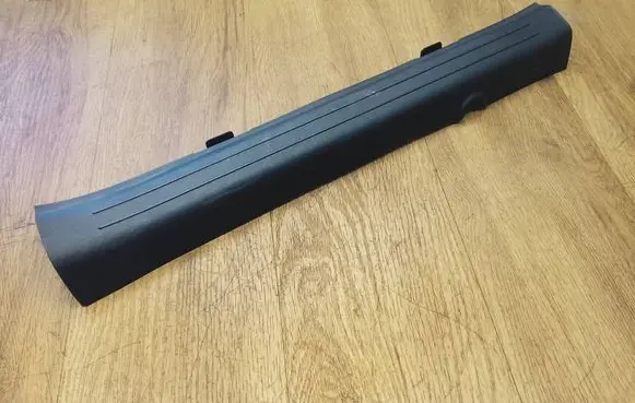 KIA EV6 Front sill trim cover 85880CV000