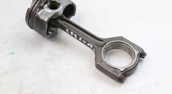 BMW Z4 E89 Piston with connecting rod 7586491 7610295 11247586491