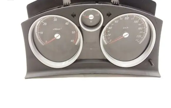 Opel Zafira B Speedometer (instrument cluster) 13267520 SW7655