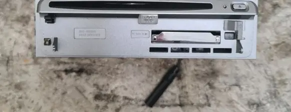 KIA Opirus Radio/CD/DVD/GPS head unit