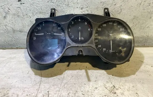 Seat Altea Speedometer (instrument cluster) 5P0920822E SEZ7Z0D2371067 V1056161