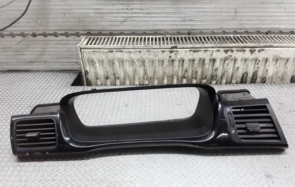 Honda FR-V Dashboard trim