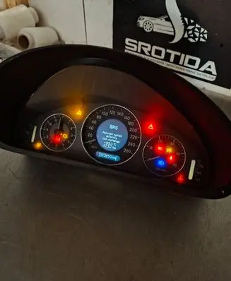 Mercedes-Benz CLK A209 C209 Speedometer (instrument cluster) A2095404211