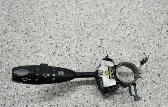 Mercedes-Benz B W245 Wiper turn signal indicator stalk/switch