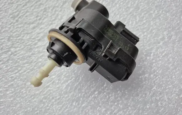 Peugeot 208 I Headlight level adjustment motor 90005925