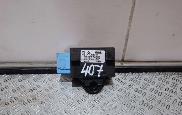 Peugeot 407 Other relay 9652174680