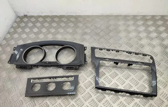 Volkswagen Golf VII Interior decorative trim set 5G0919069 5G0857059 5G0857189
