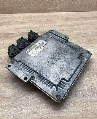 Citroen C4 I Picasso Engine control unit/module ECU 9647693180 0281011084 EDC15C267