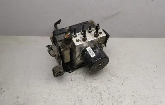 Opel Insignia A ABS Pump 13332549