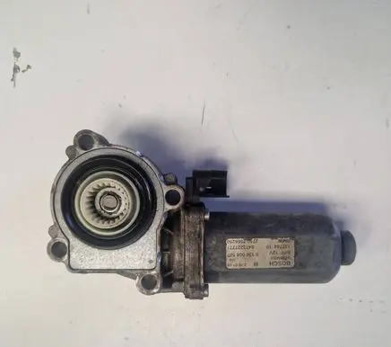 BMW X3 E83 Gearbox-reducer motor 7566250 8473227771