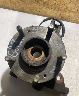 KIA Ceed Front wheel hub