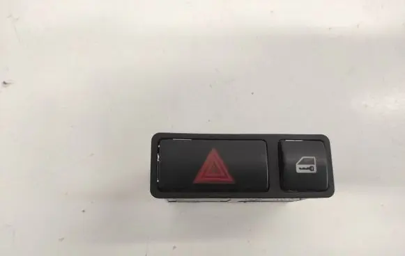 BMW 3 E46 Hazard light switch 61318368920