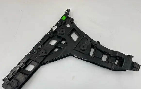 Volkswagen Jetta USA Rear bumper mounting bracket 17A807393 17A807376 17A807355