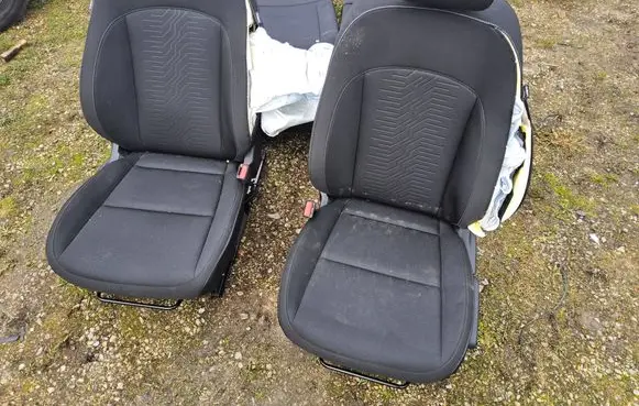 Hyundai Kona II Seat set 