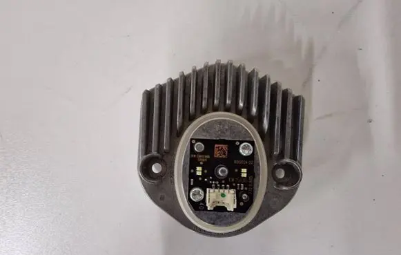 BMW 7 G11 G12 LED ballast control module 74086999