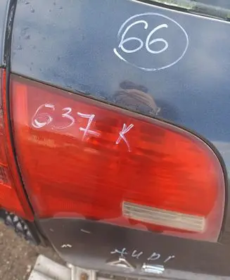 Audi A6 S6 C6 4F Tailgate rear/tail lights