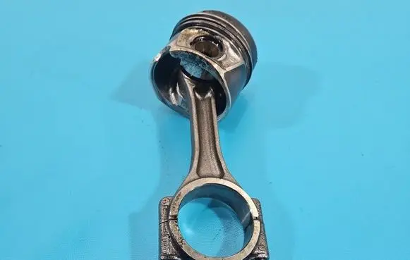 Skoda Yeti (5L) Piston IMPRK1584613
