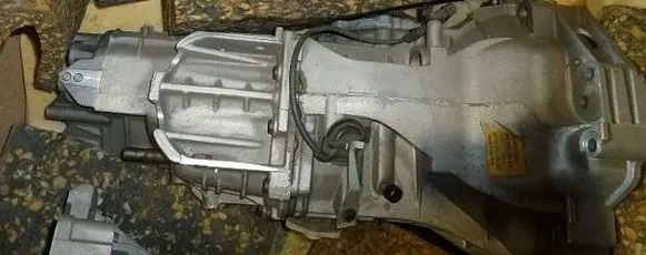 Audi A6 S6 C4 4A Manual 5 speed gearbox 012300053BX
