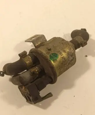 Audi A6 S6 C4 4A Valve vacuum 034906283