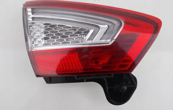 Ford Mondeo MK IV Tailgate rear/tail lights 13A603