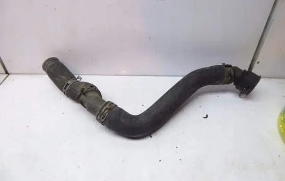 Skoda Octavia Mk1 (1U) Engine coolant pipe/hose