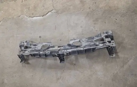 Peugeot 508 Top upper radiator support slam panel 9672749280