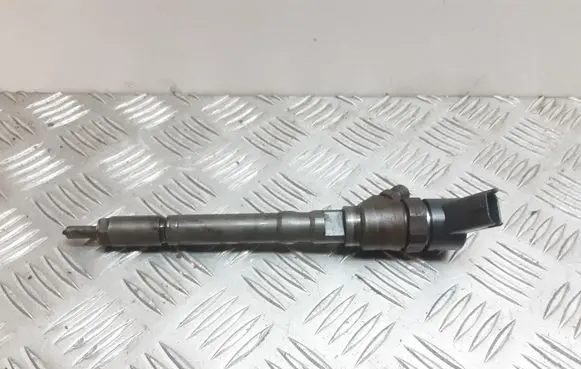 KIA Cerato Fuel injector 0445110126