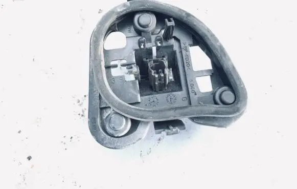Peugeot 406 Tail light bulb cover holder