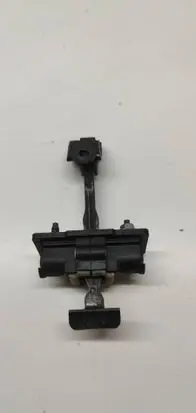 Peugeot 5008 II Front door soft close latching motor 