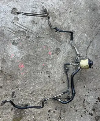 Nissan Almera Tino Brake fluid reservoir 858600