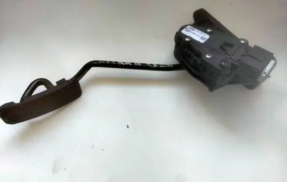 Opel Zafira B Accelerator throttle pedal 9202344 6PV00811501