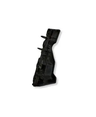 Audi A4 S4 B8 8K Front bumper mounting bracket 8K0807284D