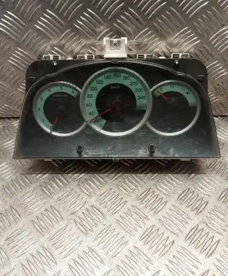 Speedometer (instrument cluster)