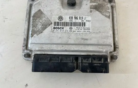 Ford Galaxy Engine control unit/module 038906019J