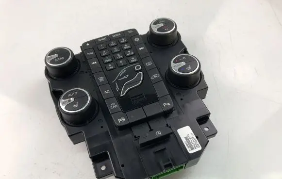 Volvo V40 Interior fan control switch 31398642