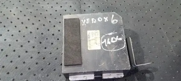 Mazda Xedos 6 Airbag control unit/module C009677F0B 2E08A